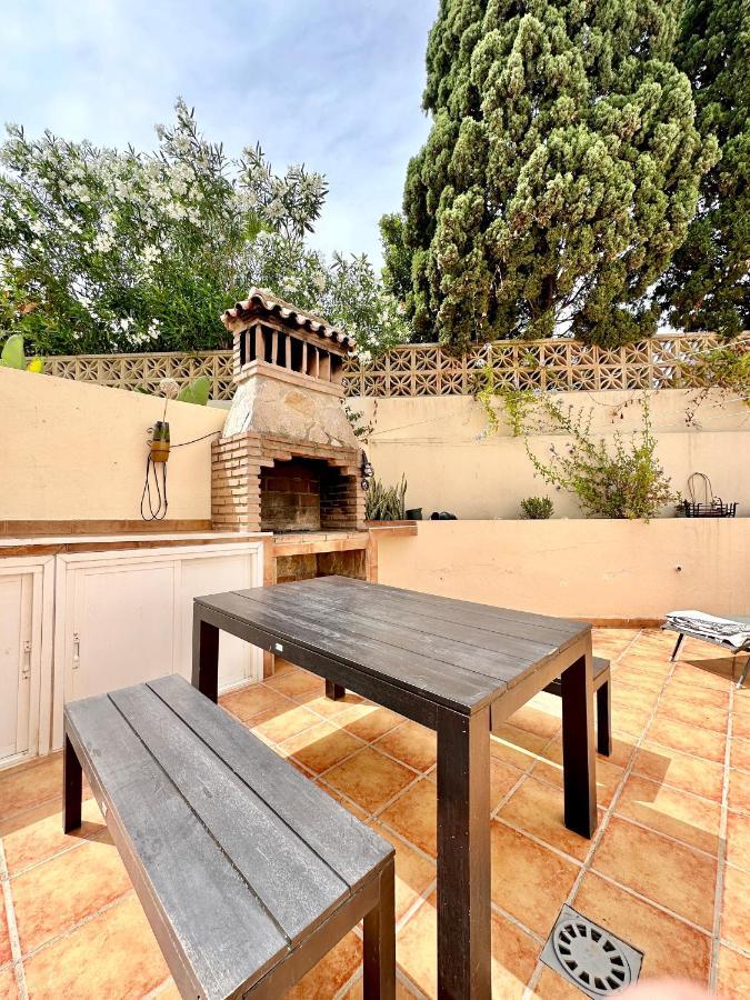 El Arenal Townhouse By The Beach With Swimming Pool - Eaw Homes Marbella Bagian luar foto